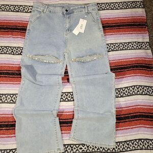 XQR Light Wash Women size XL Blue Distressed embellished wide leg Jeans